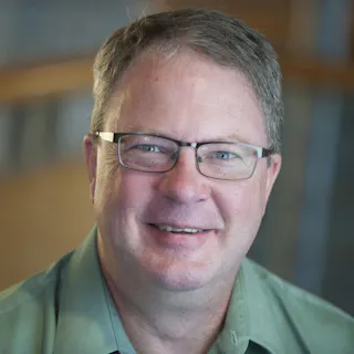 Jonathan Veenker