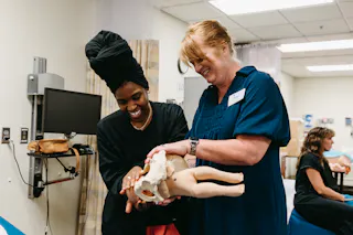  Birth simulators, kiddie pools, and ‘parto-pants’