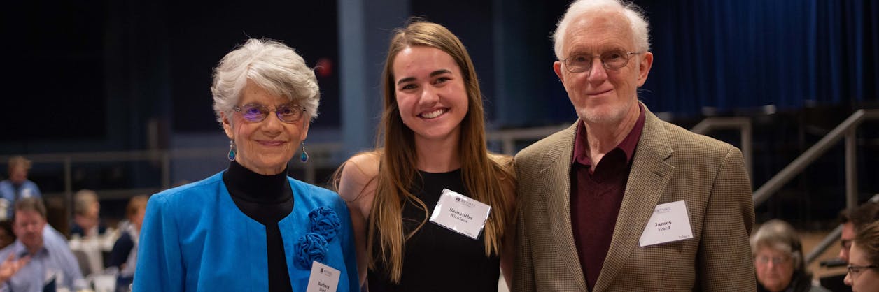 Make a scholarship or memorial gift at Bethel.