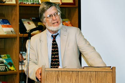 Favorite Bethel Faculty Member Retires After 44 Years