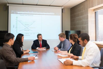 Bethel Receives Endowed Scholarship for Accounting Majors