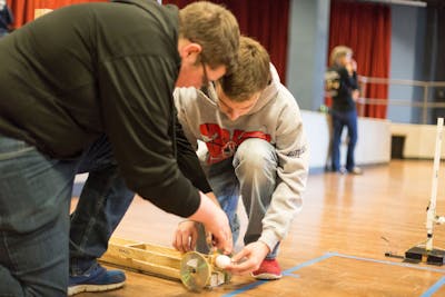 Bethel Hosts Minnesota Science Olympiad Tournament for High School Students