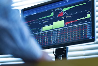 Student Fund Outperforms Early Benchmarks