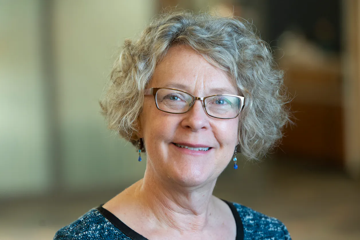 Psychology Professor Provides Transformative Research Experiences for Students