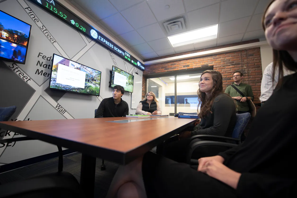 Student Fund Outperforms Early Benchmarks