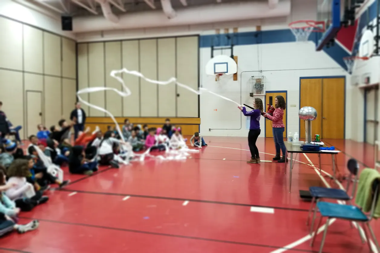 The Bethel Society of Physics Students (SPS) was awarded the Blake Lilly Prize for 2018 in recognition of its exceptional efforts to educate and inform the general public, especially elementary students, about the importance of physics and to ultimately promote scientific literacy. 