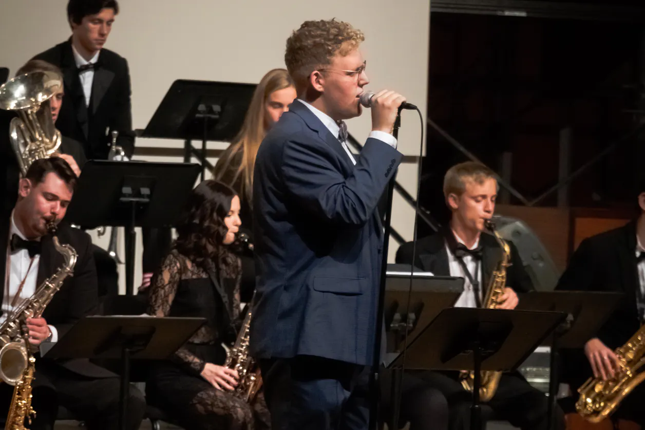 Krister singing at fall jazz concert