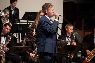 Krister singing at fall jazz concert