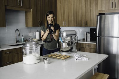 Food writer and blogger Stephanie (Green) Wise '08 