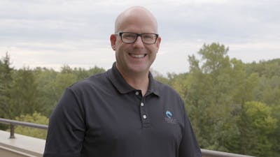 Jon Wicklund ’97, S’02