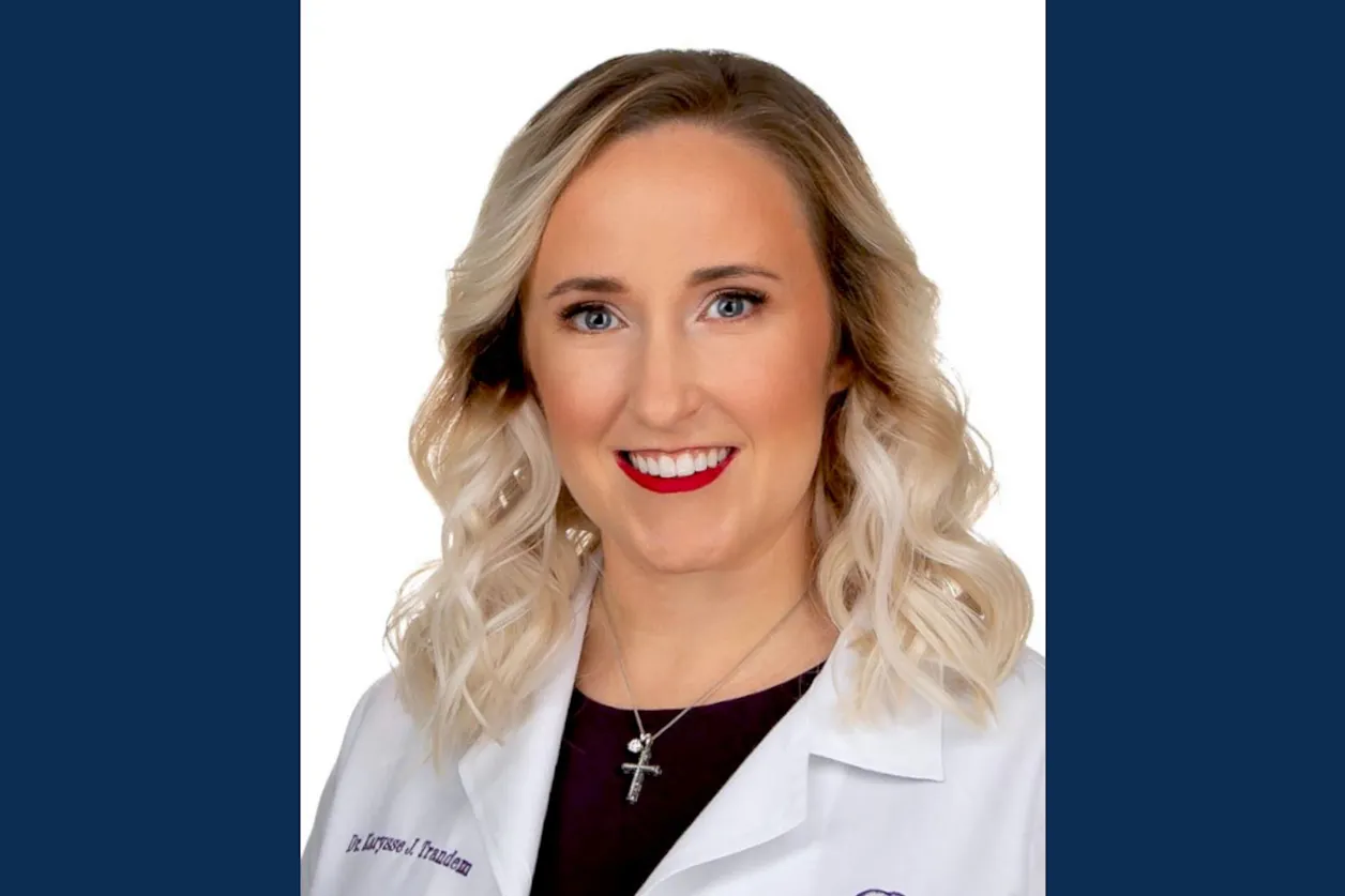 Karysse Trandem, CEO, founder, and international medical director of Canopy Global Foundation, received one of Bethel’s 2021 4 Under 40 Alumni Achievement Awards.