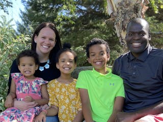 Munyaradzi Chimukangara ’06 with his wife, Nichole '06, GS'09, and their three children.