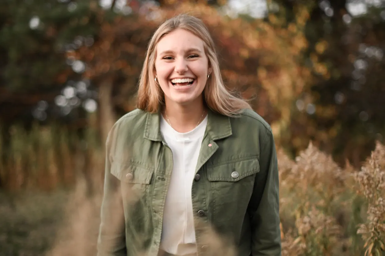 Photo of Bethel University student Hannah Dickinson