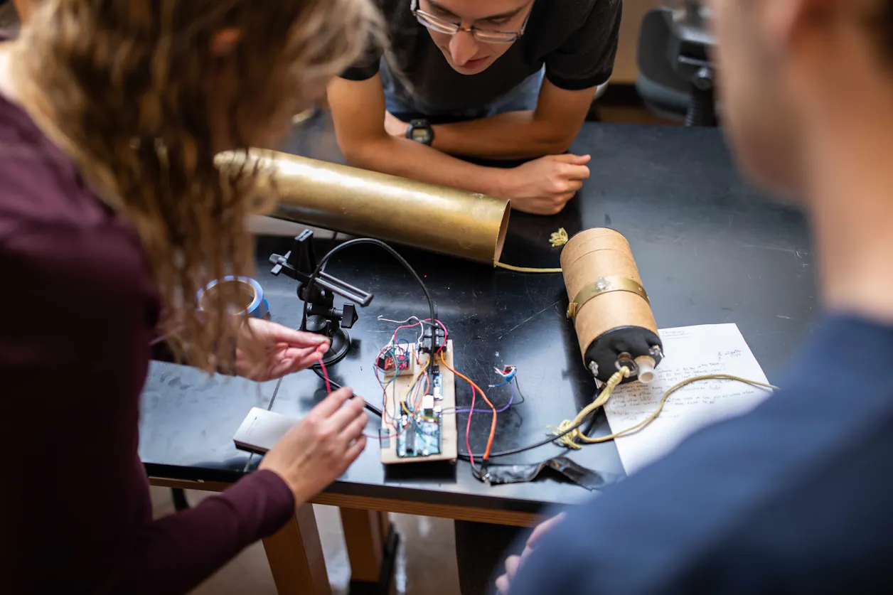 Bethel's physics and engineering students develop problem-solving skills while gaining firsthand experience with science and technology in the lab.