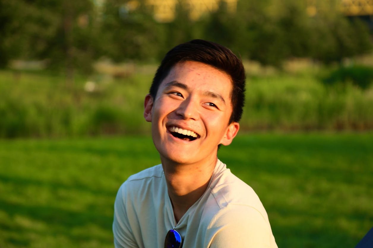 Meet neuroscience major Josh Hahn '24.