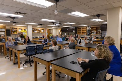 “We chose to direct our gift to the neuroscience space as a way to express our deep gratitude to the psychology department faculty and to support a program that prepares students to serve in ways that matter for God’s kingdom,” Deb Harless shared in her remarks during the ribbon-cutting ceremony. 