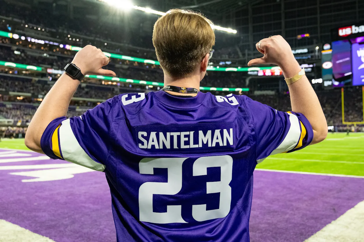 Eli Santelman '25