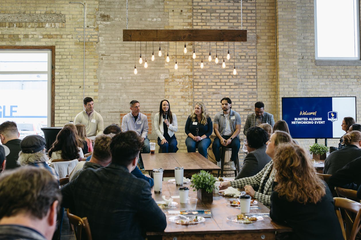 A panel of alumni entrepreneurs present at a BUnited Networking Event
