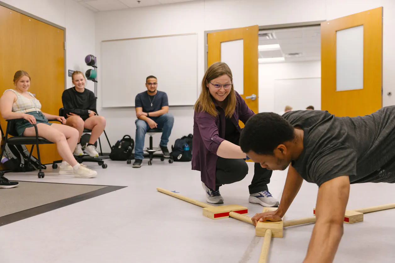 Applied health science students involved in an interactive lab session. 